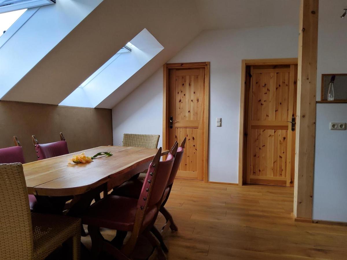Strohballenhaus Hofbieber エクステリア 写真