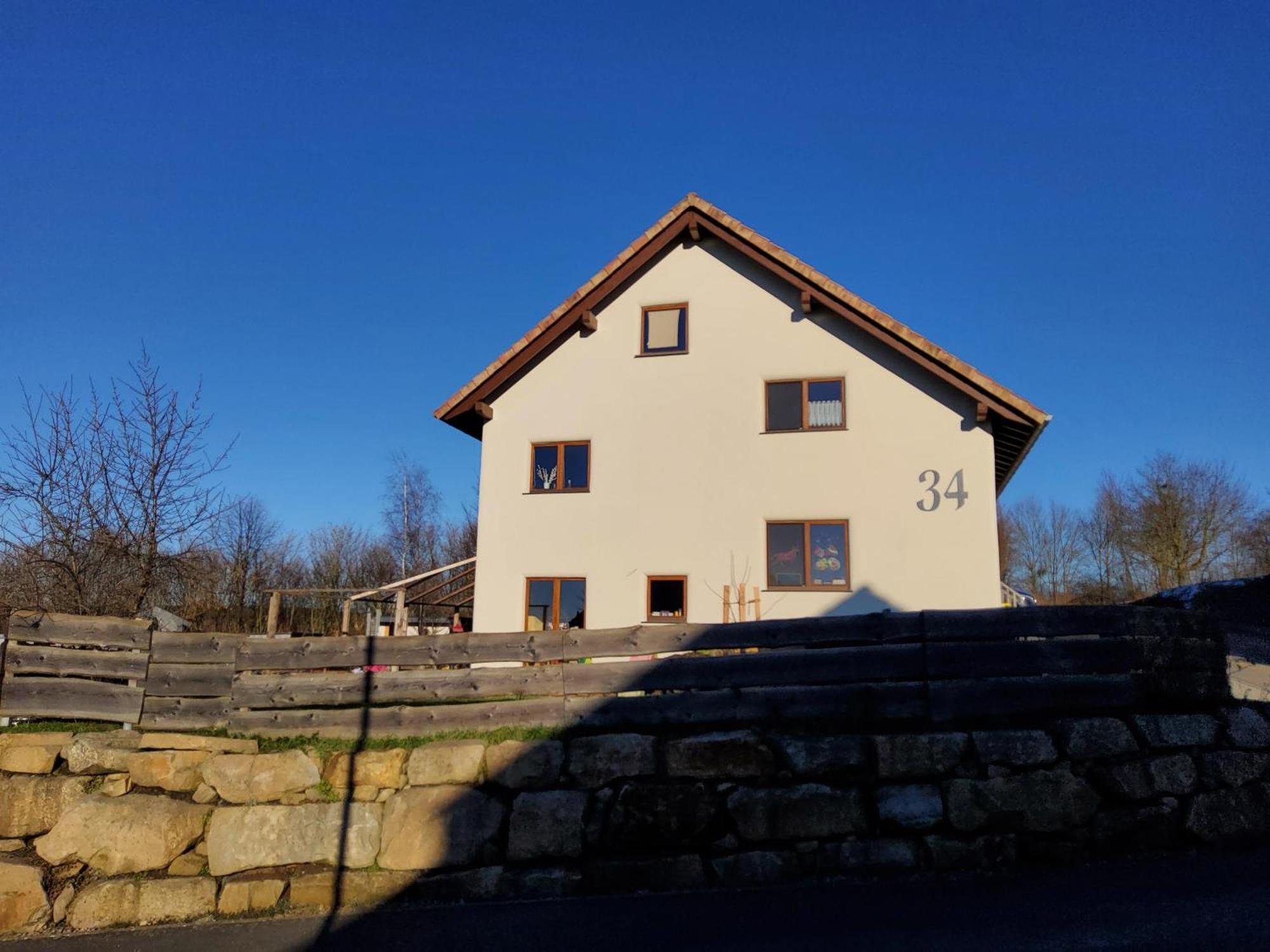 Strohballenhaus Hofbieber エクステリア 写真